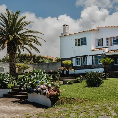 Quinta Do Sol Ocean With Bath & Volcano Views * Rabo de Peixe