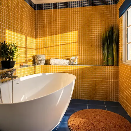 Quinta Do Sol Ocean With Bath & Volcano Views Villa